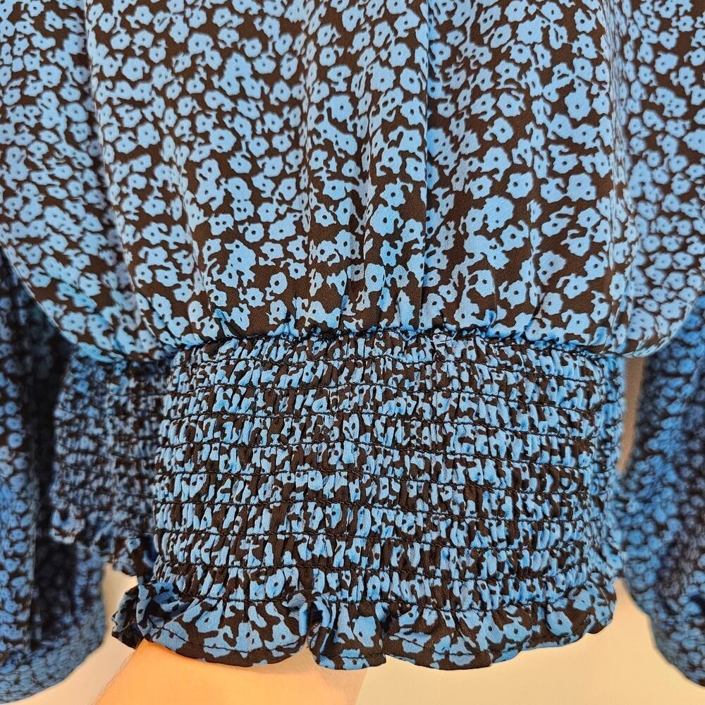 Who What Wear Blue Black Flower Ditsy Long Sleeve Blouse Collared Size Large - Picture 6 of 10